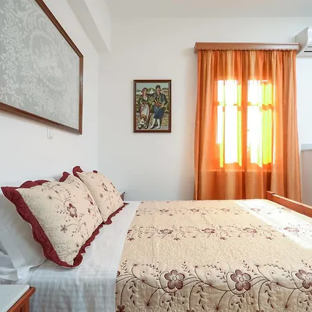 Naxos Apartment